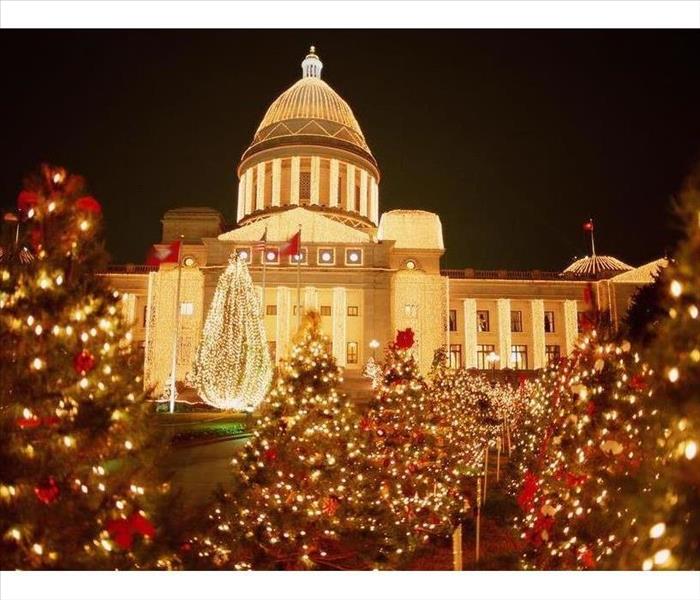 Arkansas Capitol Building with holiday lights